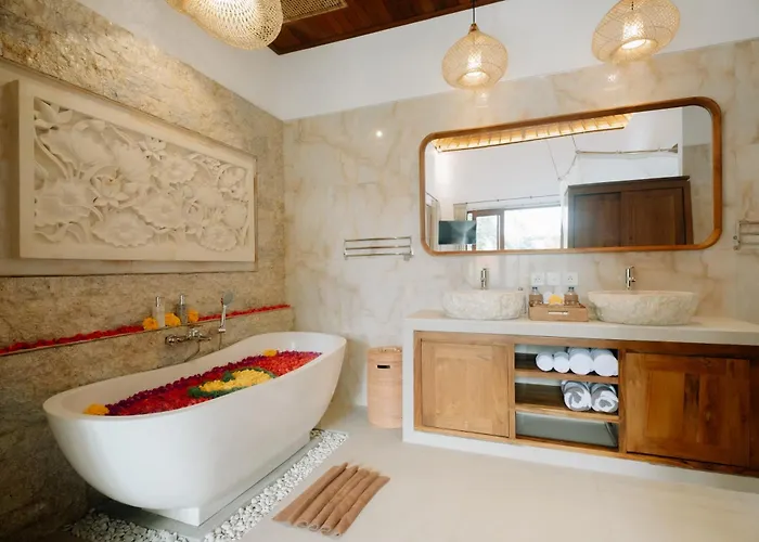 Madhawa &spa 2 Bed & Breakfast Ubud